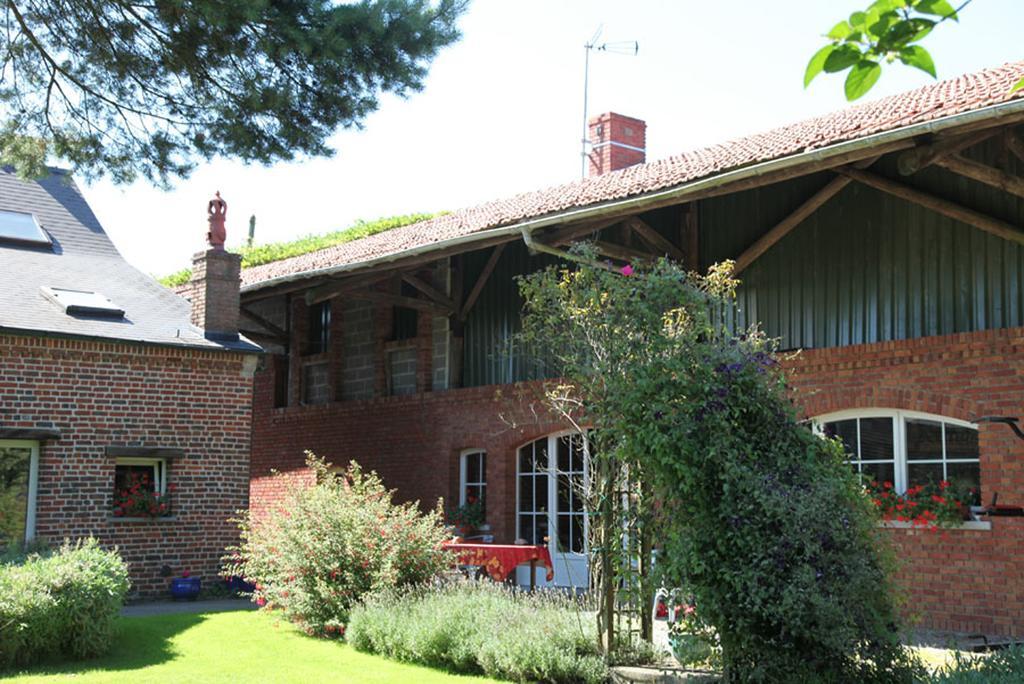 La Citadelle d'Hututu Bed & Breakfast Avesnes-sur-Helpe Eksteriør bilde