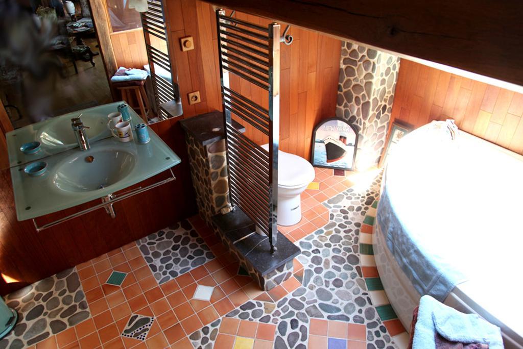 La Citadelle d'Hututu Bed & Breakfast Avesnes-sur-Helpe Rom bilde