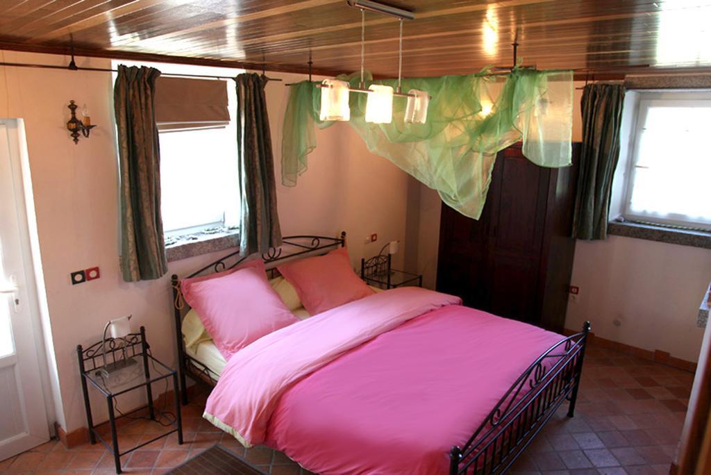 La Citadelle d'Hututu Bed & Breakfast Avesnes-sur-Helpe Rom bilde